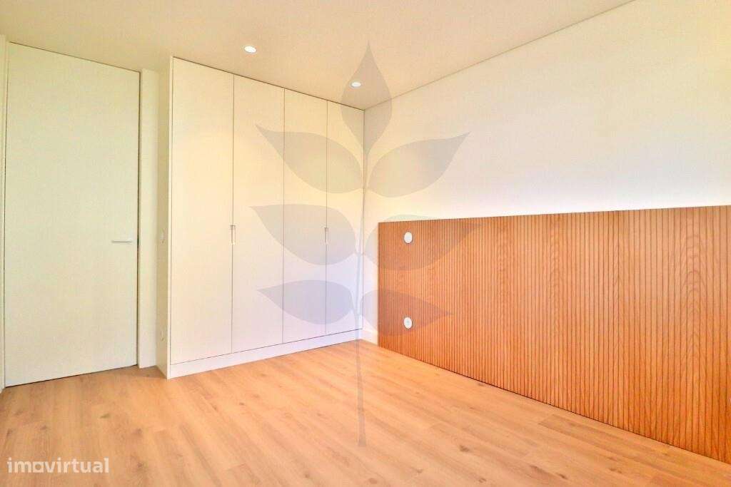 Apartamento T3 Totalmente Renovado no Centro da Cidade ✨ - Grande imagem: 5/41