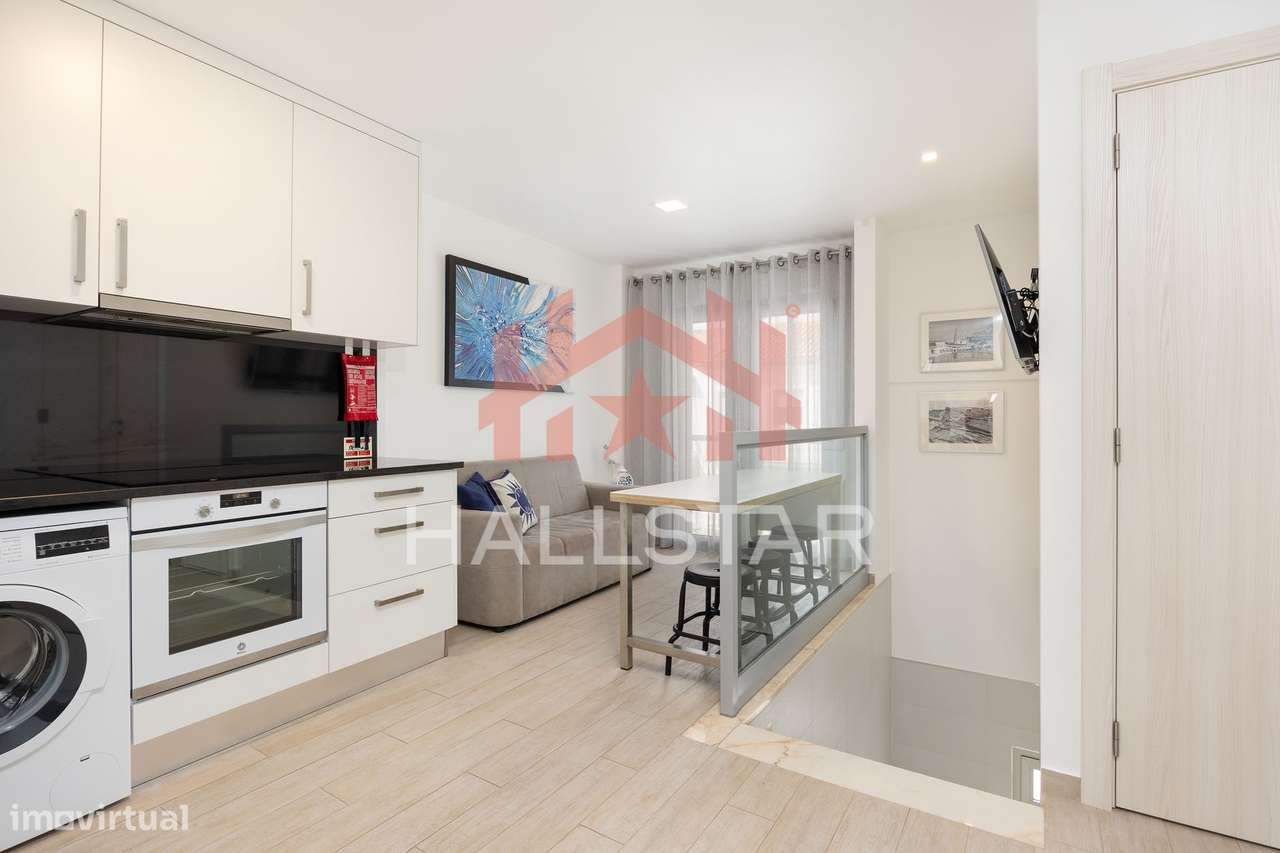 Apartamento T1+1 / Totalmente Mobilado e Equipado / Vista Mar / Nazaré - Grande imagem: 2/24