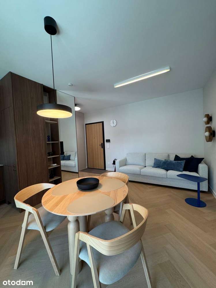 2-pokojowe mieszkanie o powierzchni 44 m² / przy Rondzie Daszyńskiego.
