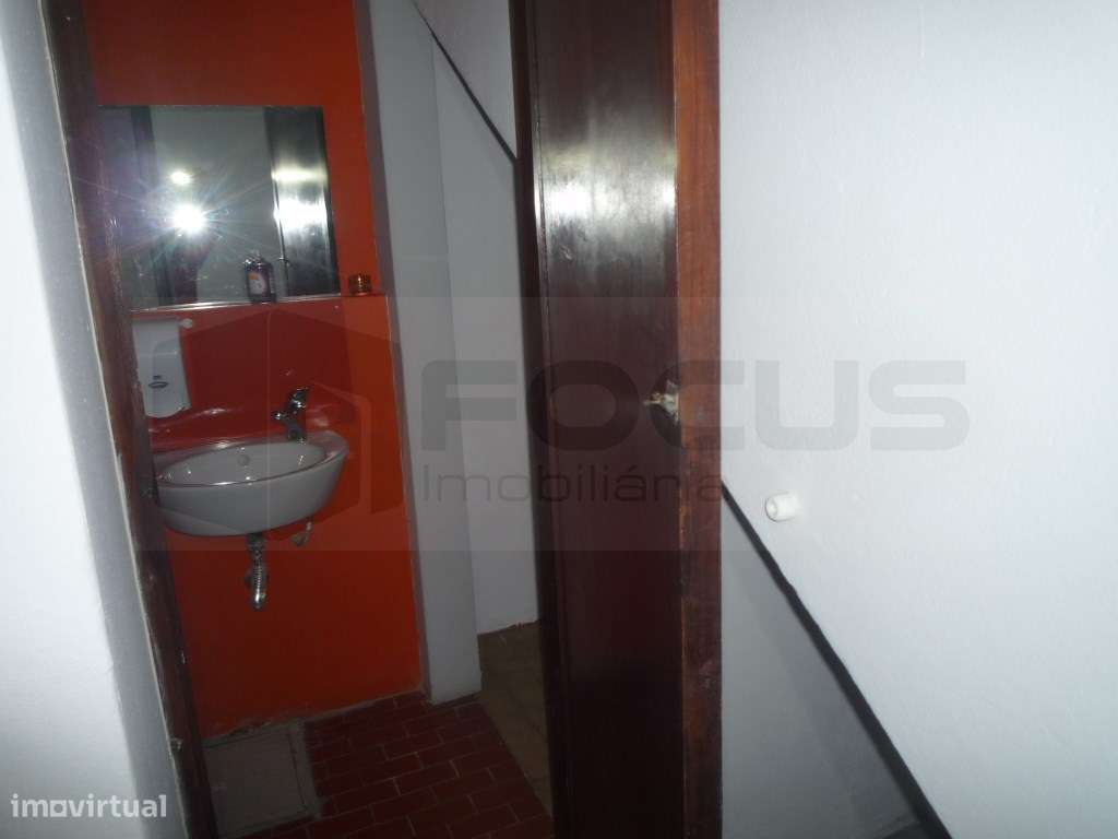 Loja com gabinetes Arrendamento Aveiro - CENTRO - Grande imagem: 4/27