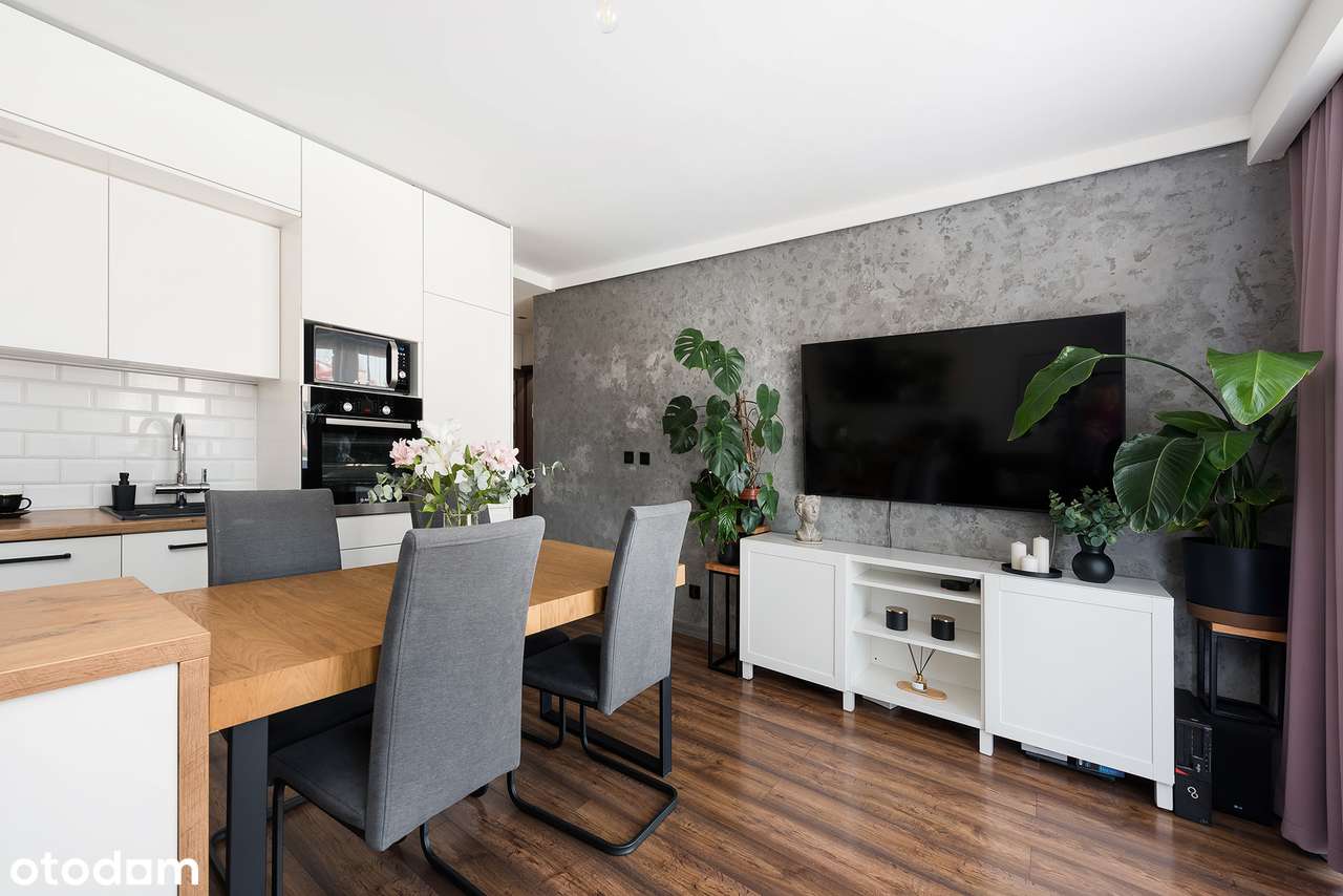 3 pok* Duży BALKON* MIEJSCE postoj.* Do wejścia* CICHO i KAMERALNIE - Pełny obrazek: 4/17