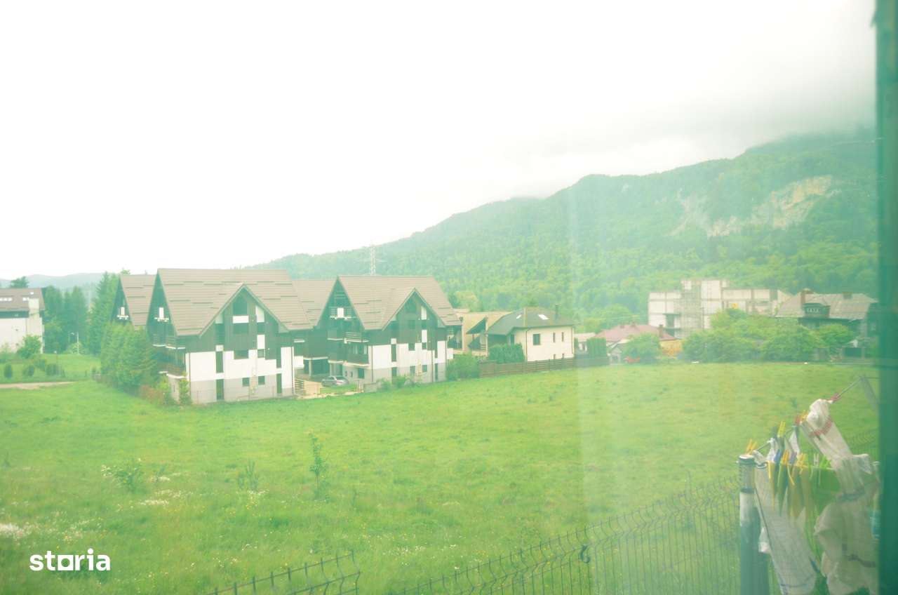 Casă de vânzare cu 3 camere, curte și securitate - Imagine principală: 4/8