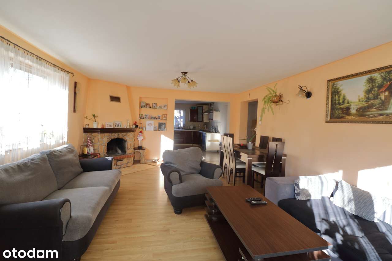 OKAZJA - Dom 2 piętrowy przy galerii Gołąbkowice-5