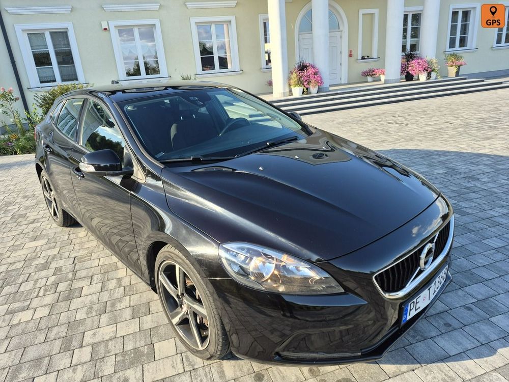 Volvo V40 II (2012-) 2018