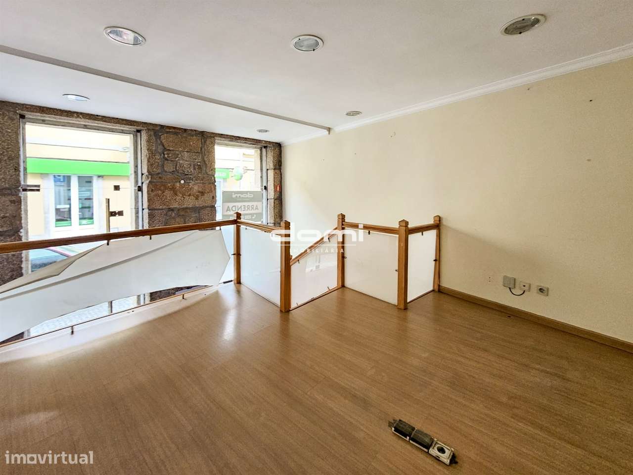 Loja ao nível do R/ Chão para arrendamento em São Pedro do Sul - Grande imagem: 4/7