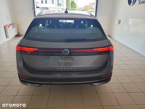 Volkswagen Passat 2.0 TDI SCR Business DSG - 6