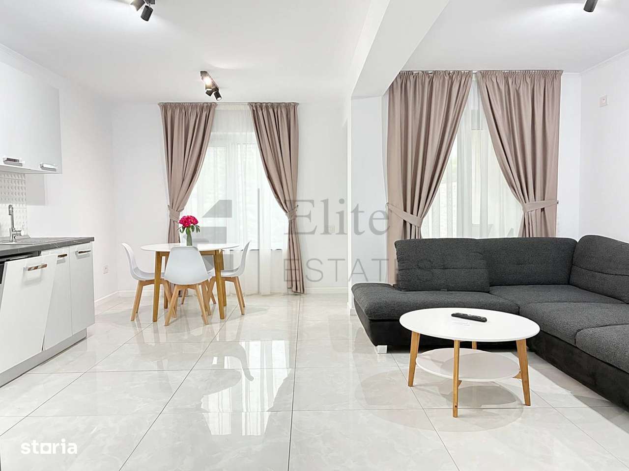 Casa premium cu 4 camere in Cartierul Grigorescu din Oradea - Imagine principală: 4/20