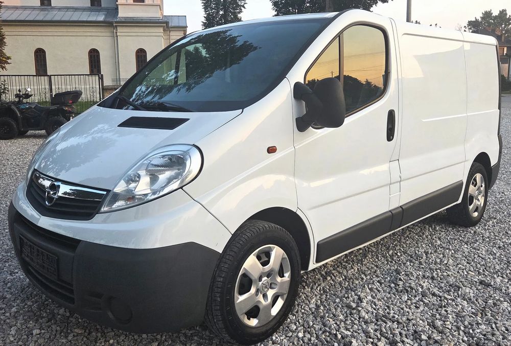Renault Trafic 2012