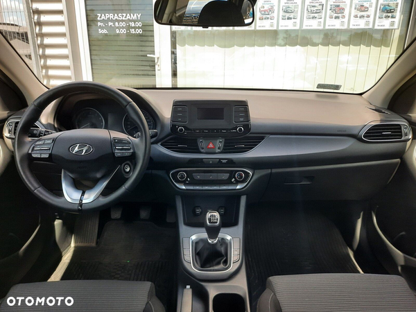 Hyundai I30 1.5 DPI Classic + - 4