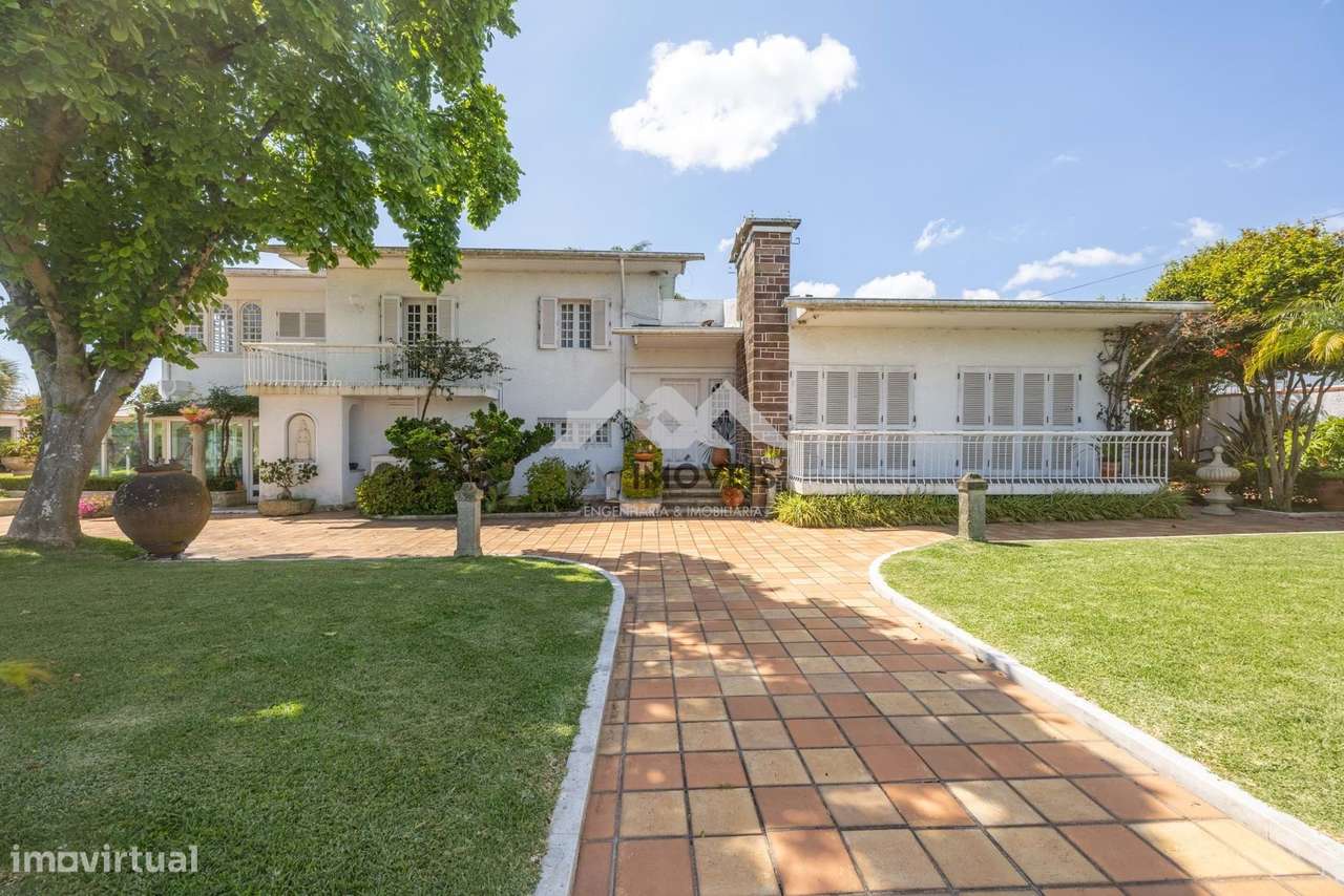 Quinta das Palmeiras | Terreno 5000 m2 | Piscina Coberta | Garagem 15 - Grande imagem: 4/60