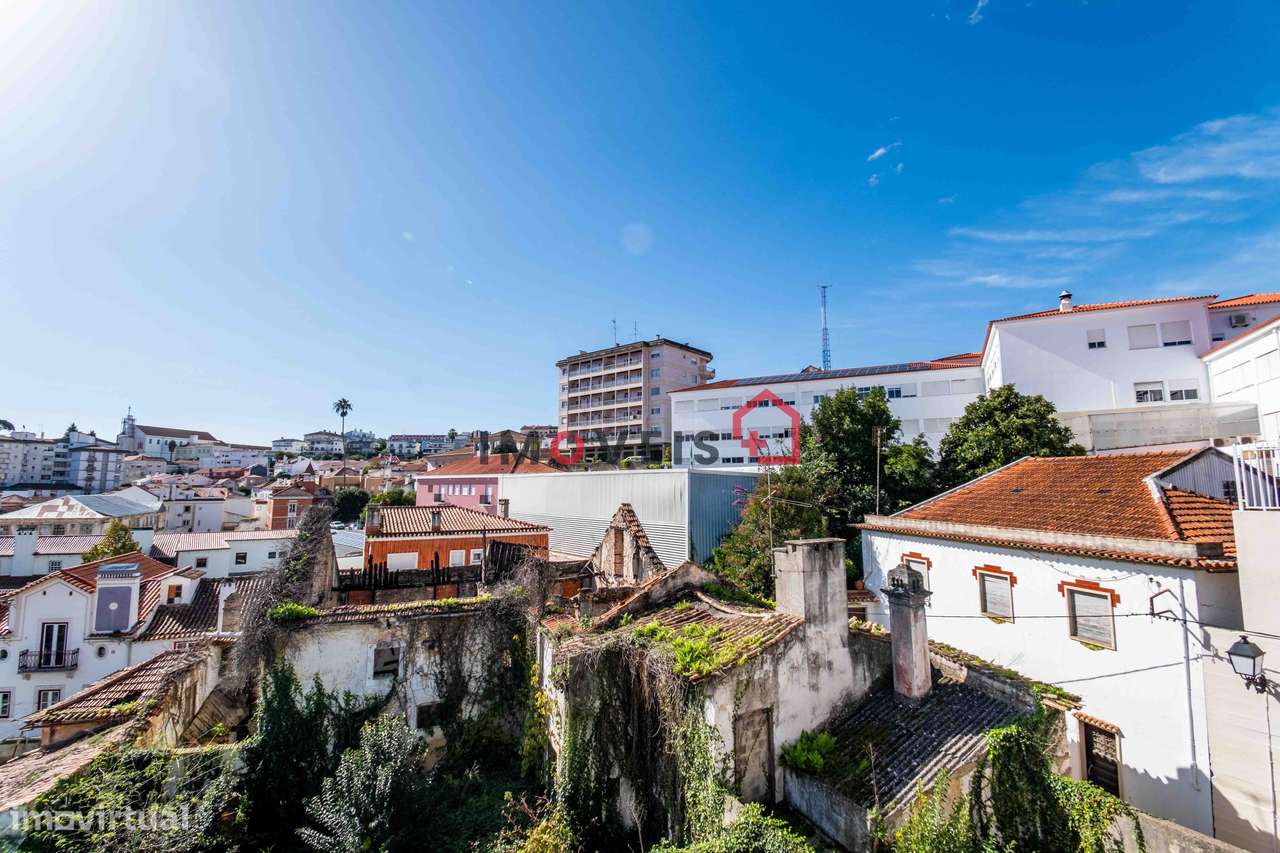 Apartamento T2 - centro histórico de Leiria-7