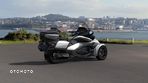 Can-Am Spyder - 8