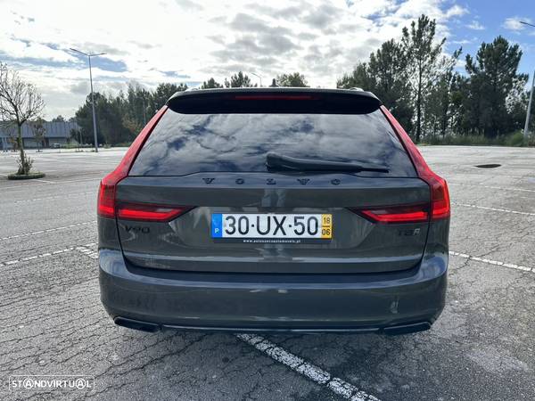 Volvo V90 2.0 T8 Momentum Plus AWD Geartronic - 5