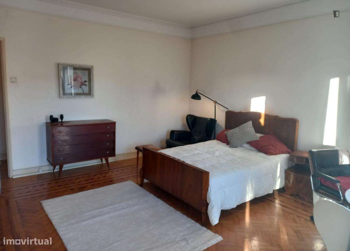 Quarto - localizado em Entrecampos Lisbon - Grande imagem: 5/10