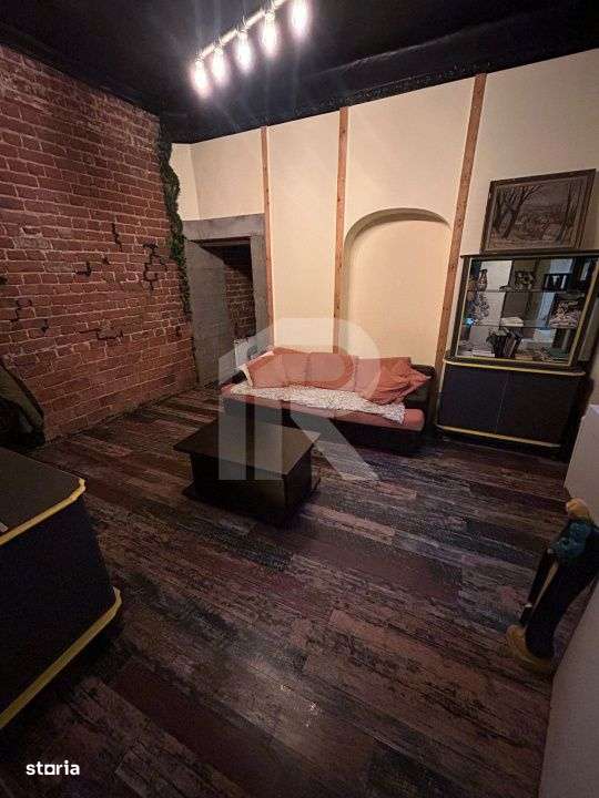 Apartament in vila 3 camere, curte 40mp - Nerva Traian - Imagine principală: 3/13