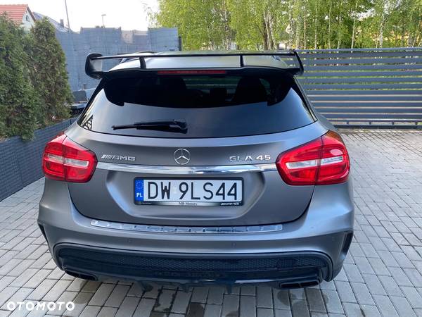 Mercedes-Benz GLA AMG 45 4-Matic - 5