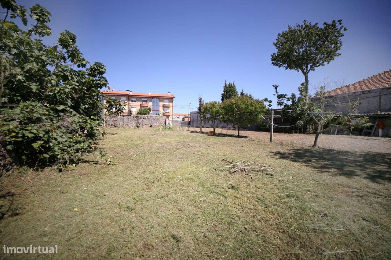 Terreno Para Construção com viabilidade de construção: 2 Edifícios de - Grande imagem: 4/19