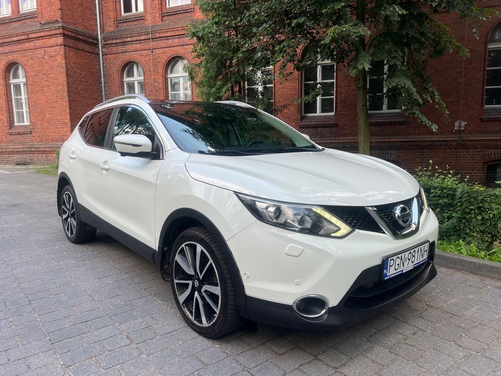 Nissan Qashqai II (2013-2021) 1.6 DCi Xtronic TEKNA 2015