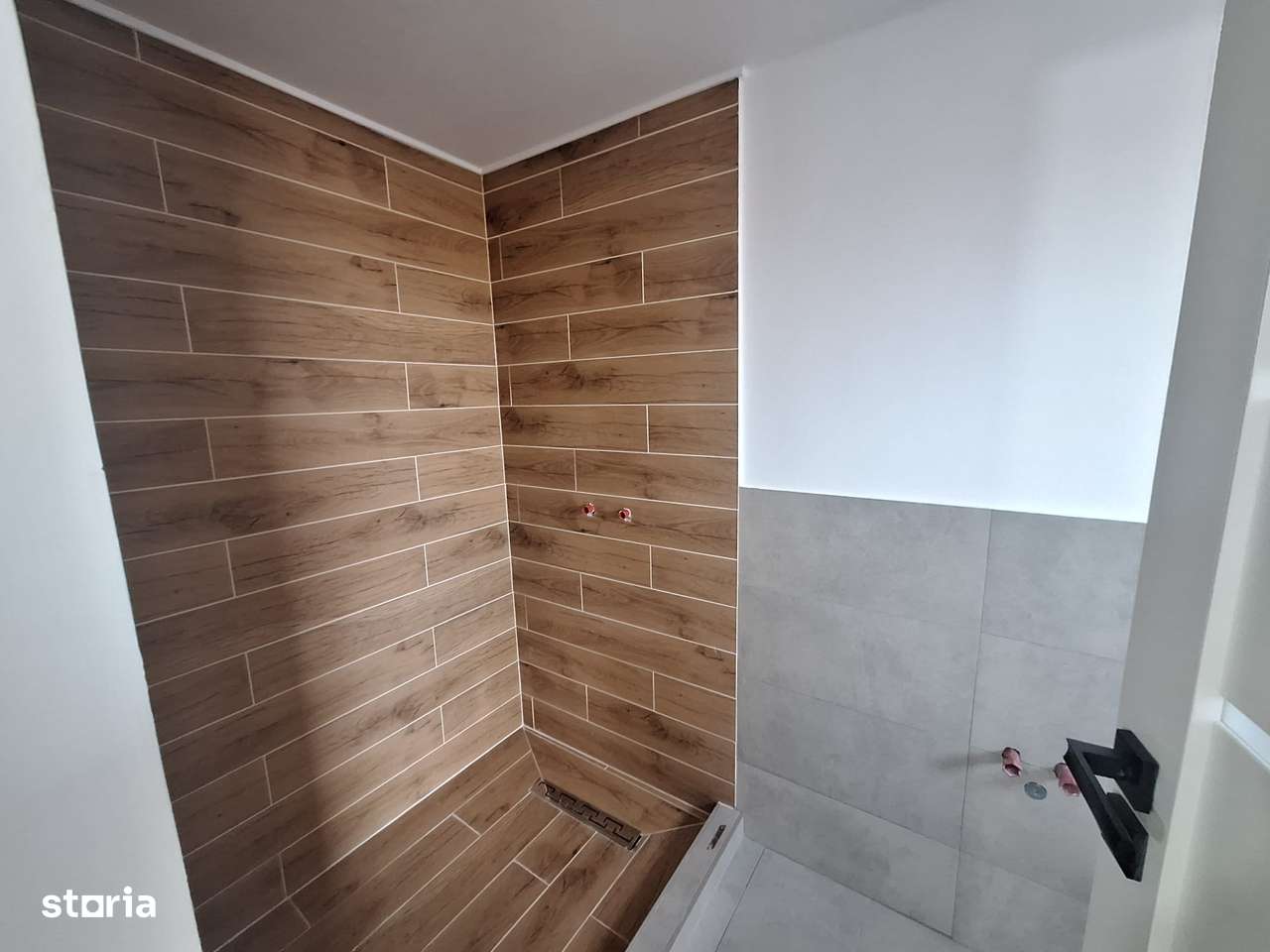 Casa de vanzare Campenesti,suprafata utila 366mp,teren 1000mp.-11