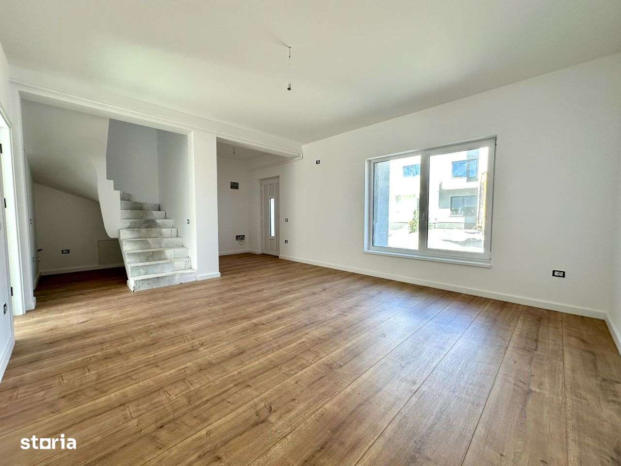 Intabulata! Casa 4 camere 2 bai 95mp Capat Pacurari Valea Lupului-8