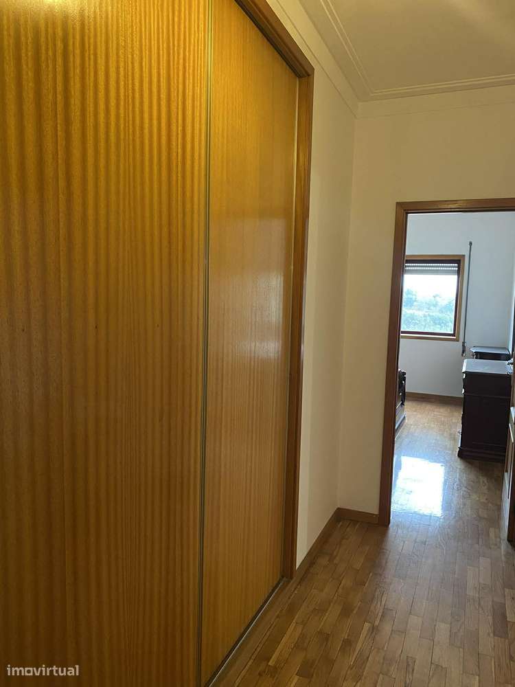 Arrenda-se T2 Gondomar - Grande imagem: 5/18