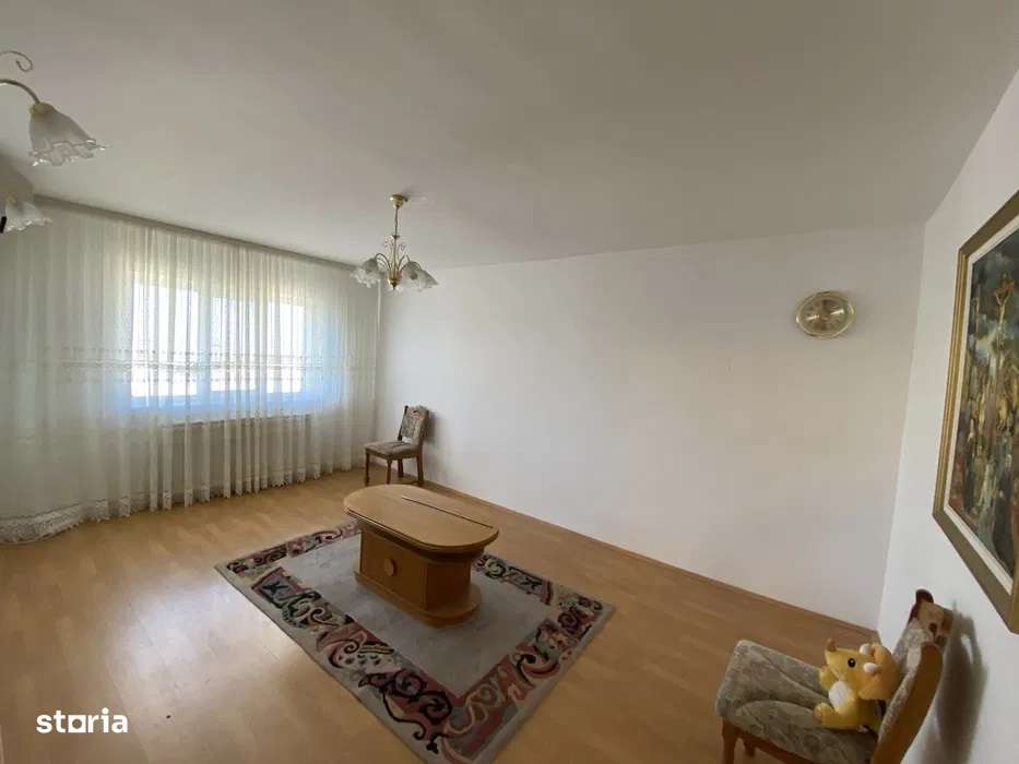 Apartament - 3 camere |  cartier C5 (PEDAGOGIC ) - Imagine principală: 4/5