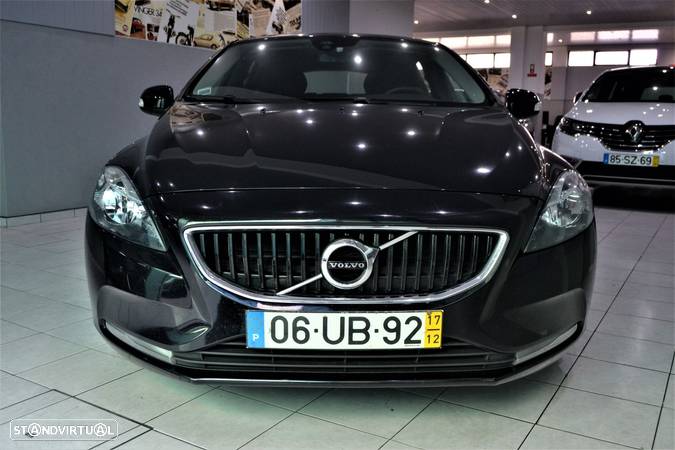 Volvo V40 2.0 D2 Inscription - 2