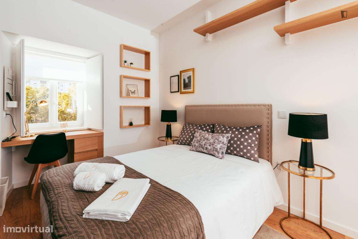 Estúdio - localizado em Montes Claros Coimbra - Grande imagem: 2/10