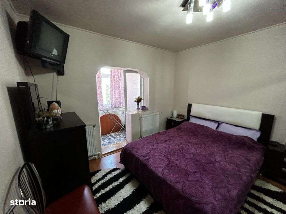 - Apartament 3 camere Dorobantilor 70mp, 2 balcoane - Imagine principală: 4/8