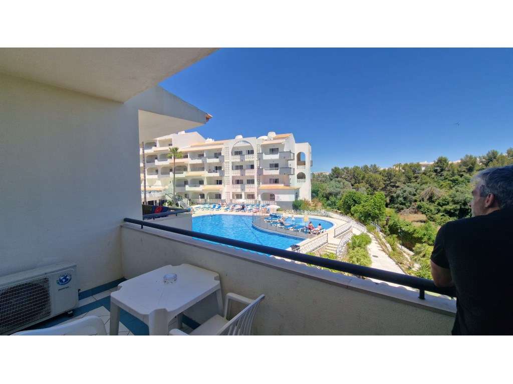 Apartamento T1 em Empreendimento Turístico de 4 Estrelas | Albufeira-16