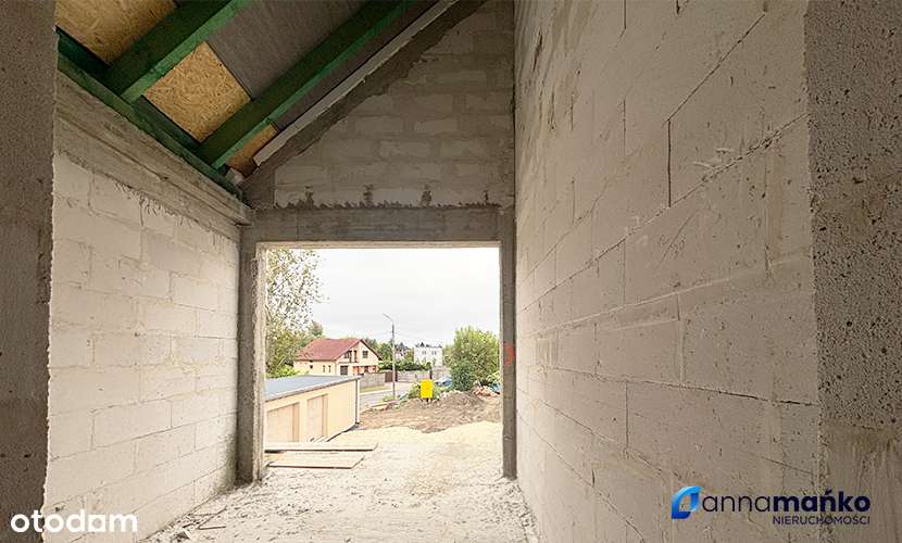 Nowoczesne mieszkanie z wysokim salonem-6