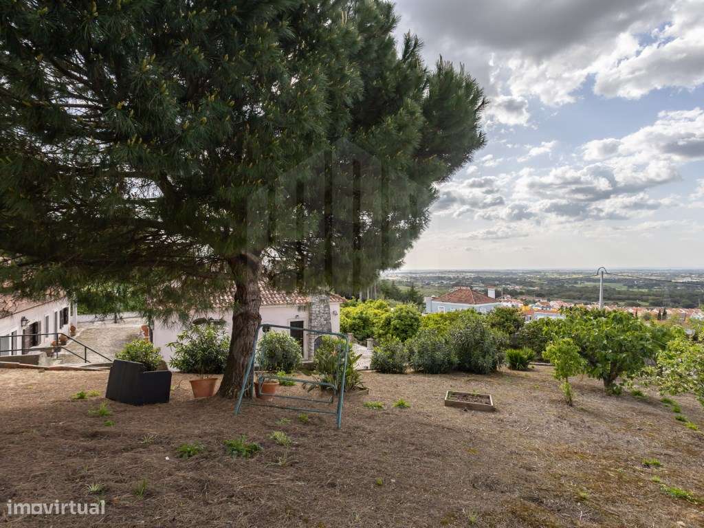 Moradia com vista panorâmica sobre Lisboa-34