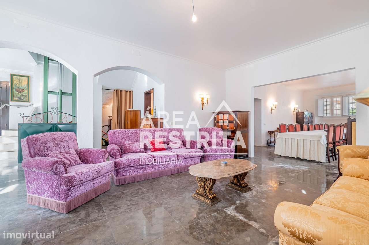 Moradia T7  na Abrunheira em Sintra, num lote de  1.700 m² - Grande imagem: 5/49