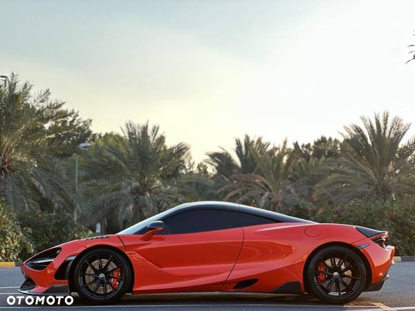 McLaren 720S Coupe - 9