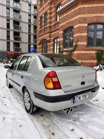 Renault Thalia 1.4 16V Expression - 9