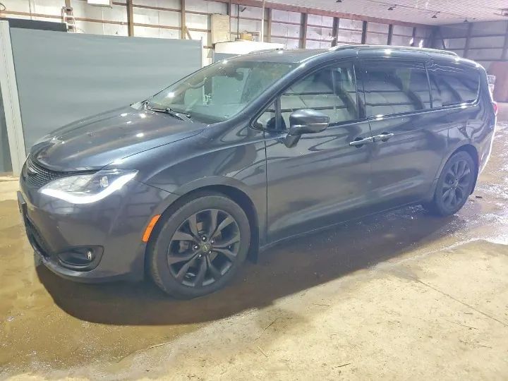 Chrysler Pacifica 2019