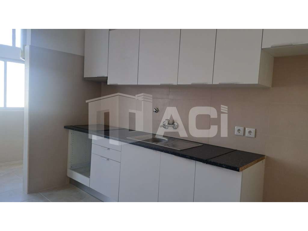 Apartamento T2 - Grande imagem: 3/14