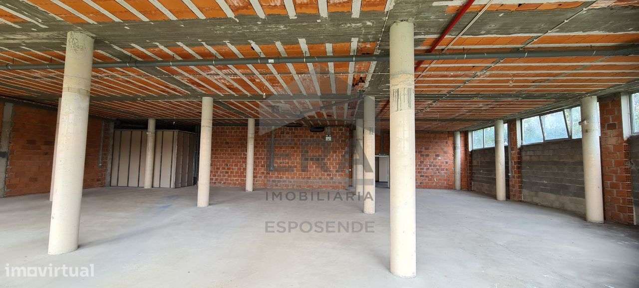 Loja na Quinta da Barca - Grande imagem: 4/8