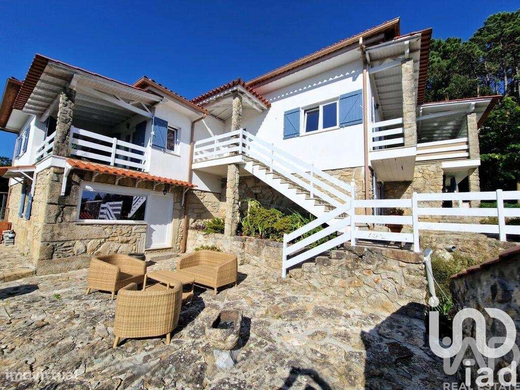 Moradia isolada T4 em Castelo do Neiva de 245 m2 - Grande imagem: 2/37