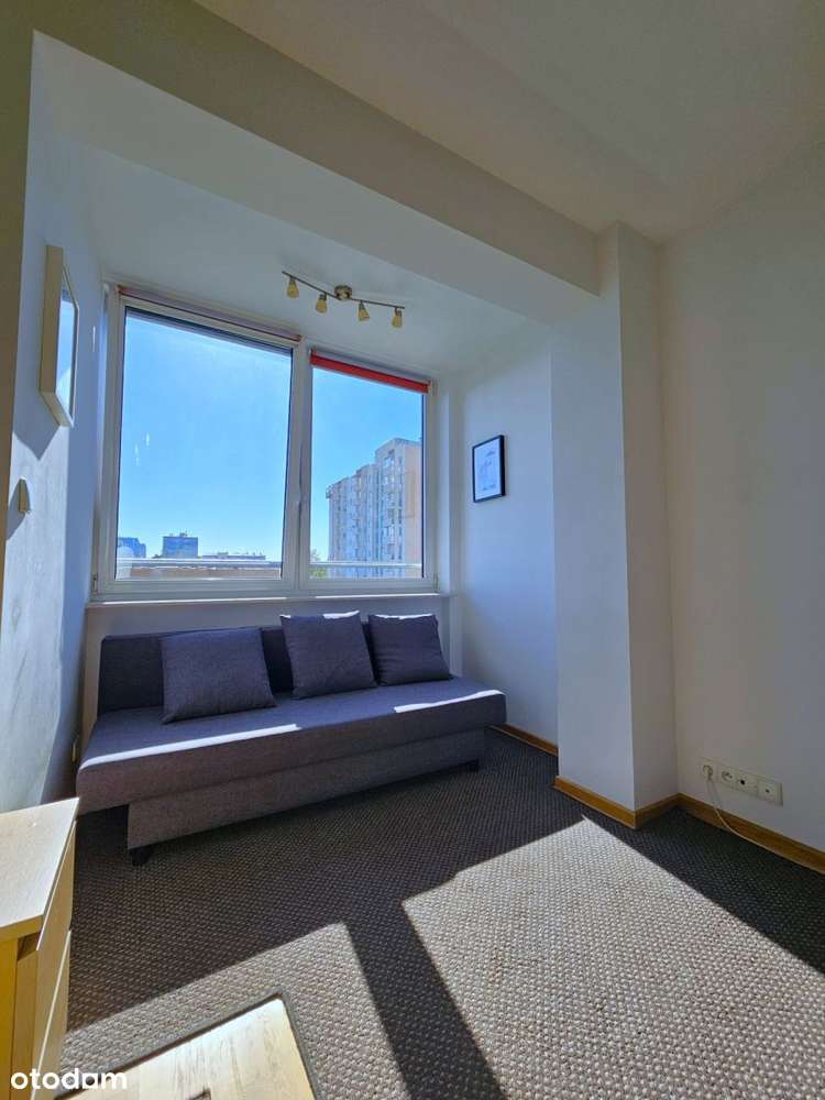 Duża kawalerka na Kabatach z opcją 2 pokoi.-5