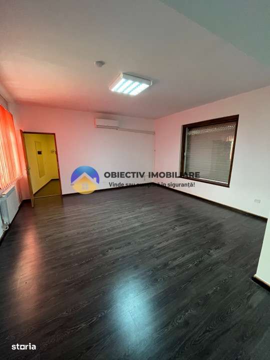 Casa + spatiu comercial la pret de apartament  ,  Precista - Piatra Ne-6