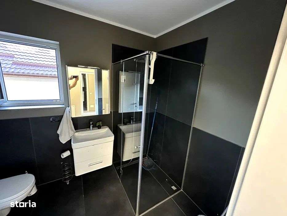 Apartament cu 2 camere,55mp,parcare, zona Gruia - Imagine principală: 4/8