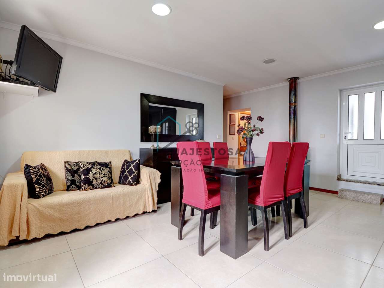 Moradia T3 em Pedra Restaurada com Jardim — Vilela, Póvoa de Lanhoso - Grande imagem: 2/29