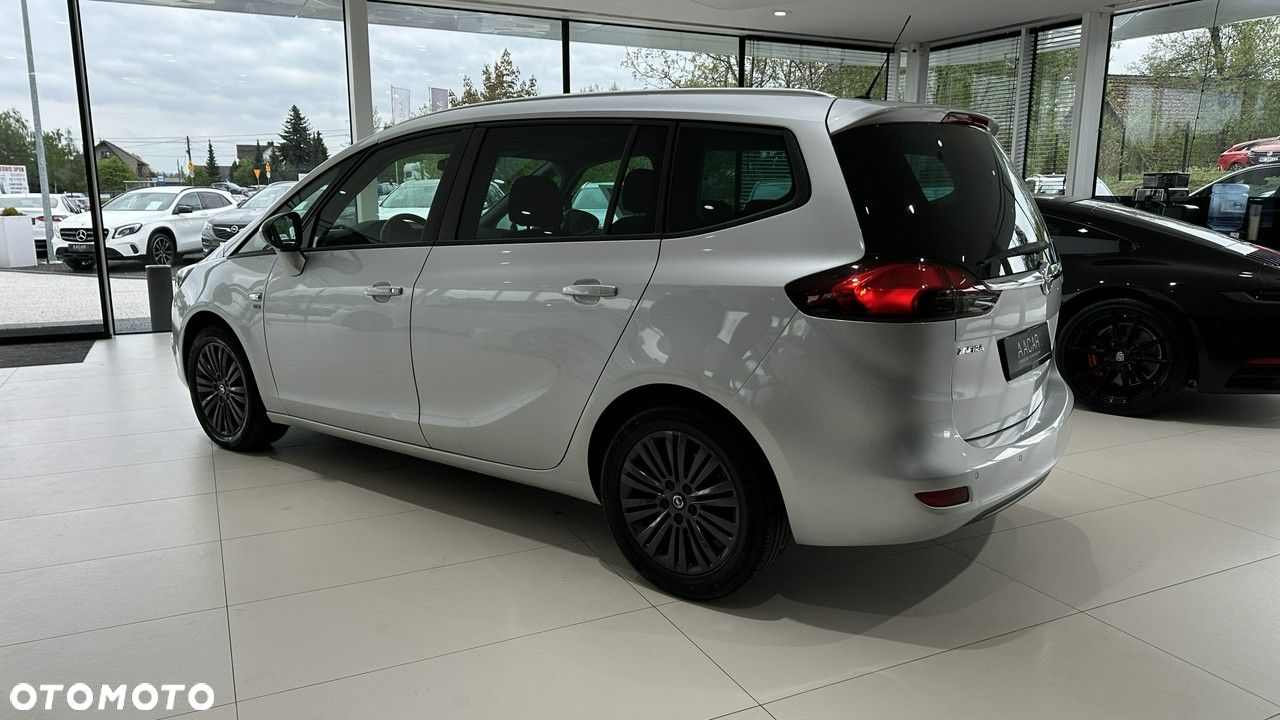 Opel Zafira - 3