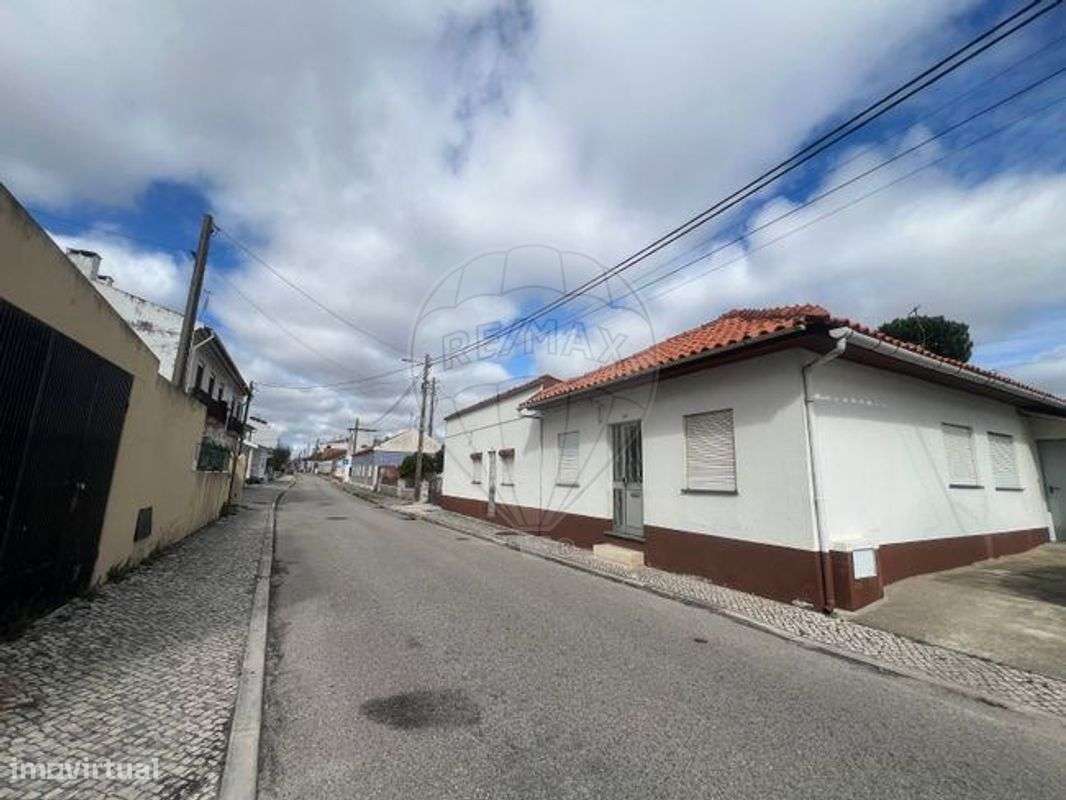 Moradia T5 para venda - Grande imagem: 2/24