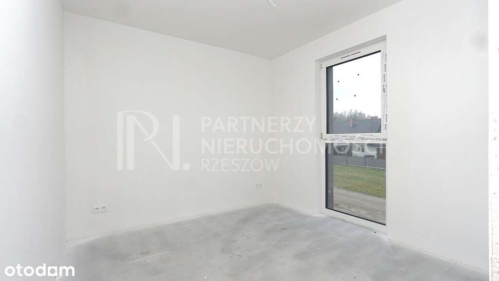 Jasionka - 4 Pokojowe Mieszkanie z Poddaszem !-8