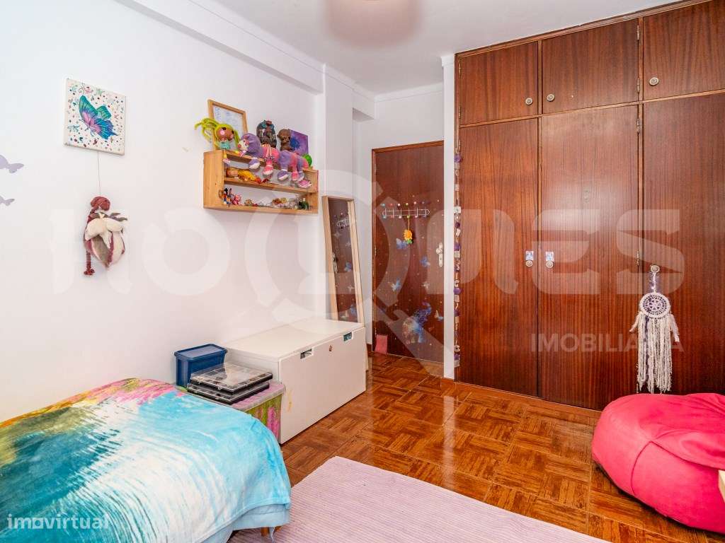 Apartamento T3 | Garagem | Arrumos | Centro Histórico-25