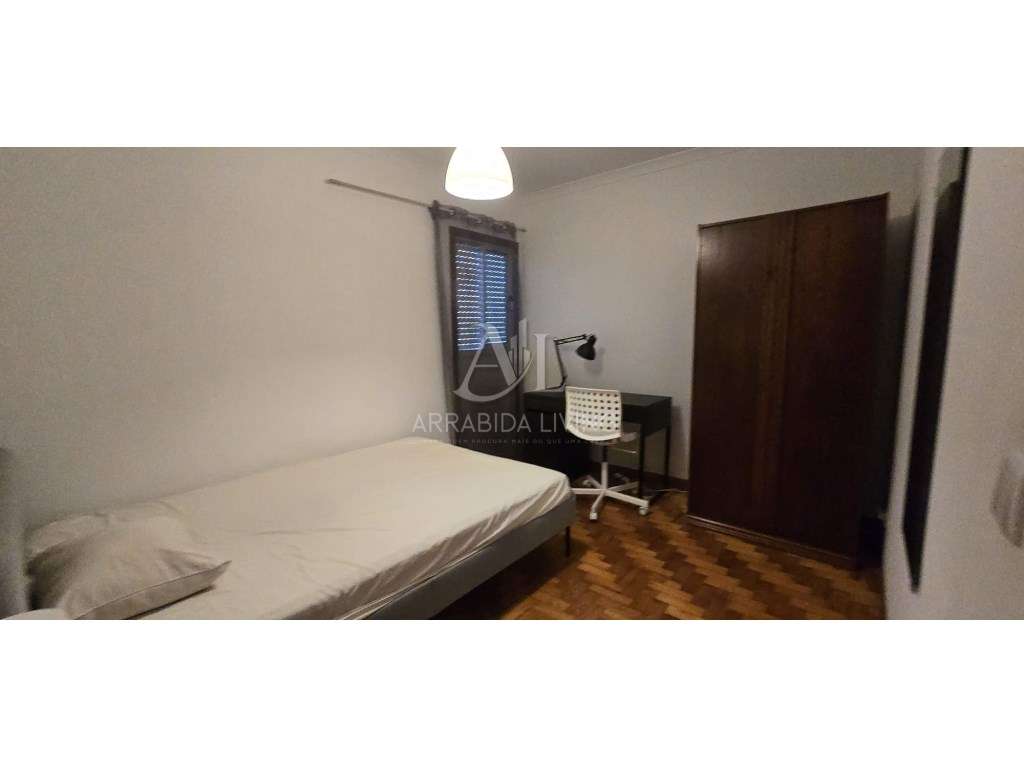 Apartamento T3 mobilado e equipado-9