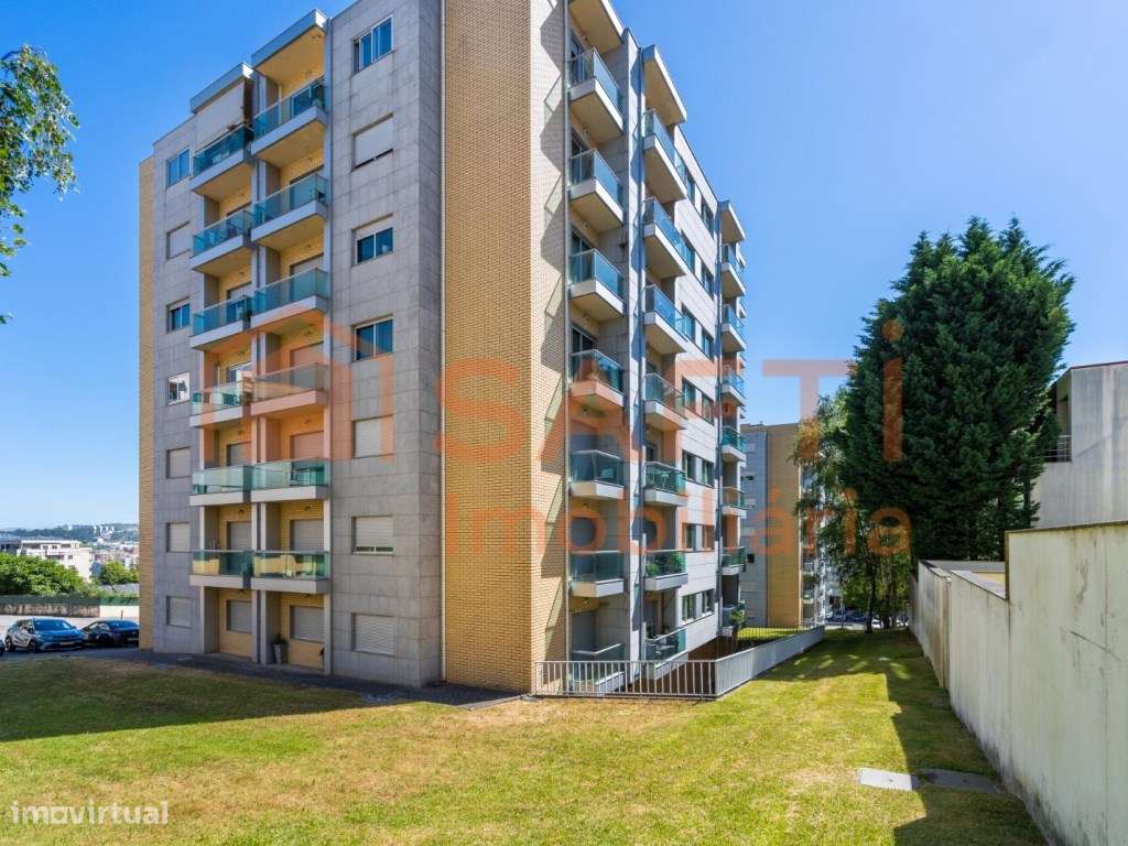 Apartamento T3 em Fraião-Braga-3
