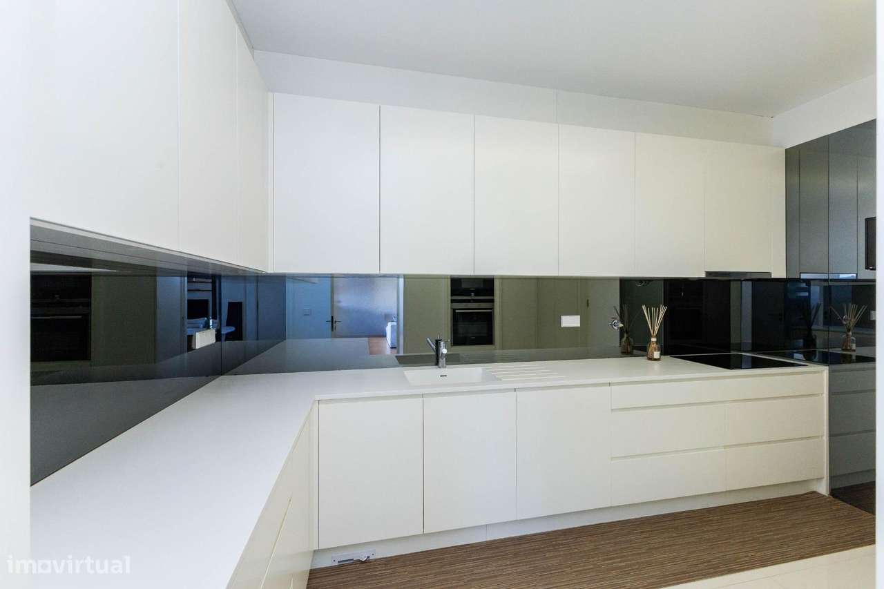 T3 de Luxo na 1.ª Linha de Mar, Madalena ,170m2 Úteis ,Box 69m2...-14